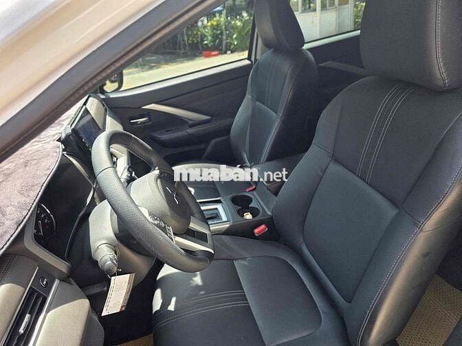 🔥Mitsubishi Xpander 2024 Premium 1.5 AT - 30000 km