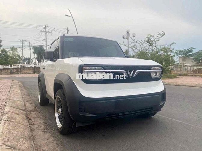 VinFast VF3 2025 - 5000km - Một bầu trời option
