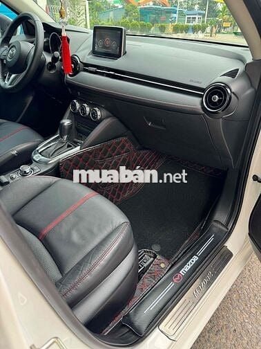 Mazda 2 2018  1.5 AT Sedan - 65000 km