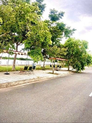 Bán đất biệt thự ven sông đường Tam Đa Quận 9 dự án Đại Học Mở 298m2