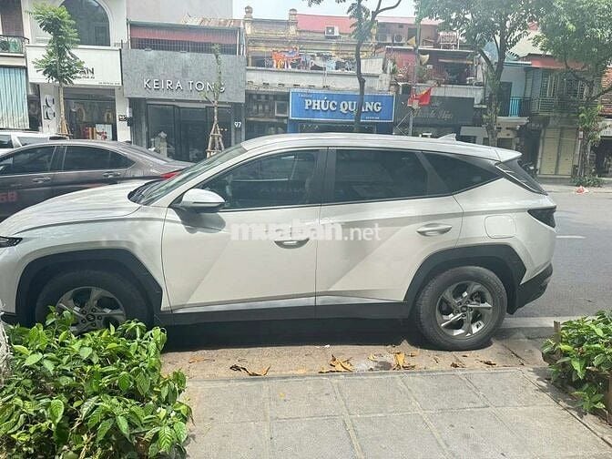 2022 2.0 Xăng tiêu chuẩn - 33000 km
