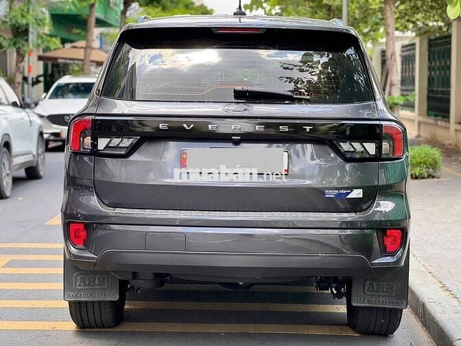 Ford Everest Ambient 2022 Gía tốt tại hãng