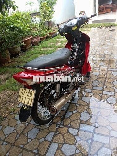 Xe máy 50cc SYM elegant