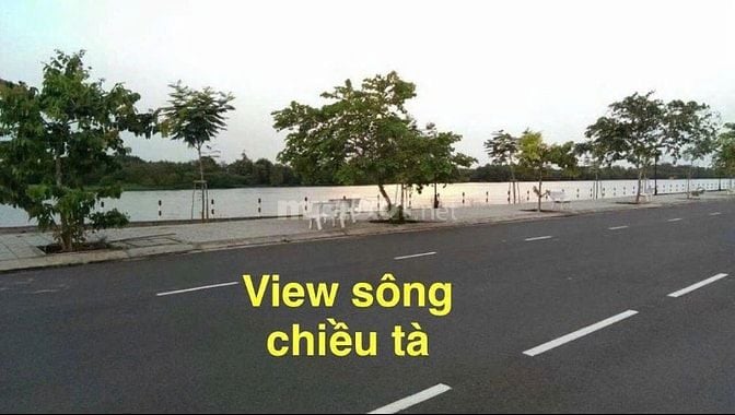 Bán đất biệt thự ven sông đường Tam Đa Quận 9 dự án Đại Học Mở 298m2
