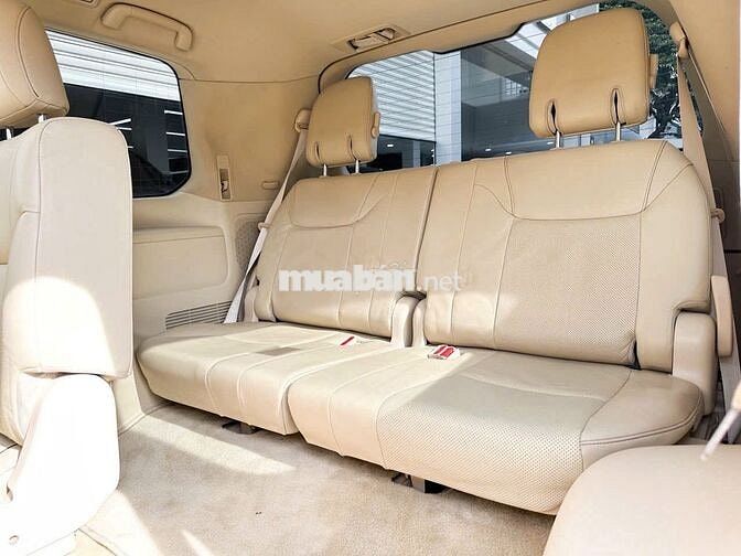 Lexus Lx570 (Full options)