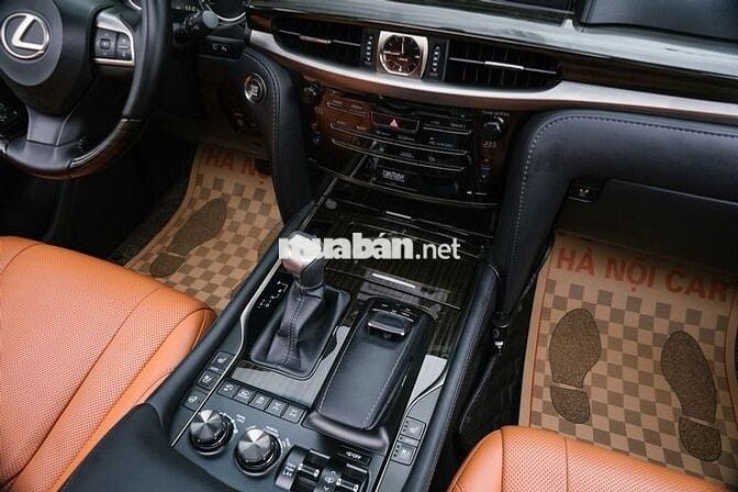 Lexus LX 570 2021 - 53000 km