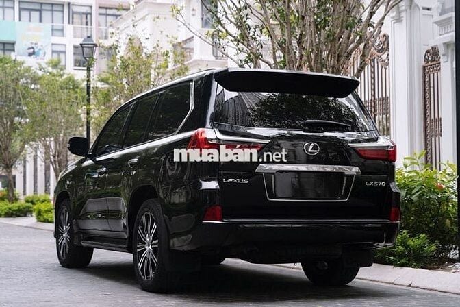 Lexus LX 570 2021 - 53000 km