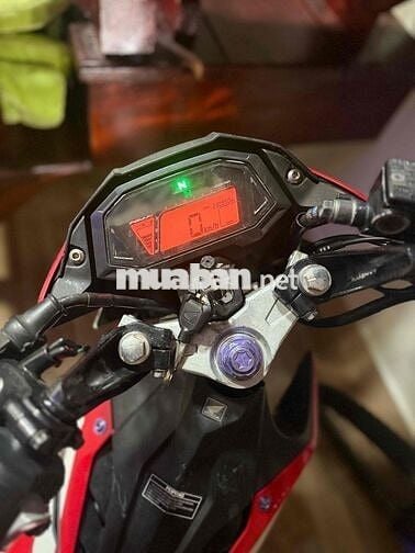 Cần bán xe Sonic Đỏ trắng 2018 Indo