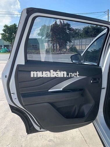Xpander Cross sản xuất 2021 AT - 90000 km Zin