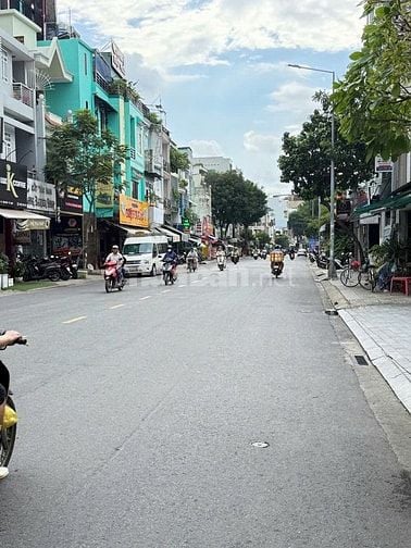 Bán nhà 359 Vườn Lài, Phú Thọ Hoà, Tân Phú, vị trí đắc địa 2 mặt tiền