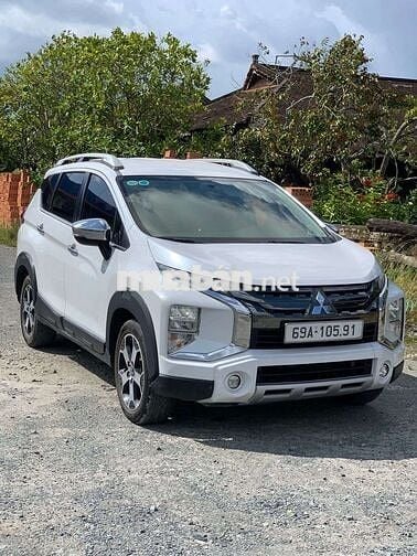 Xpander Cross sản xuất 2021 AT - 90000 km Zin