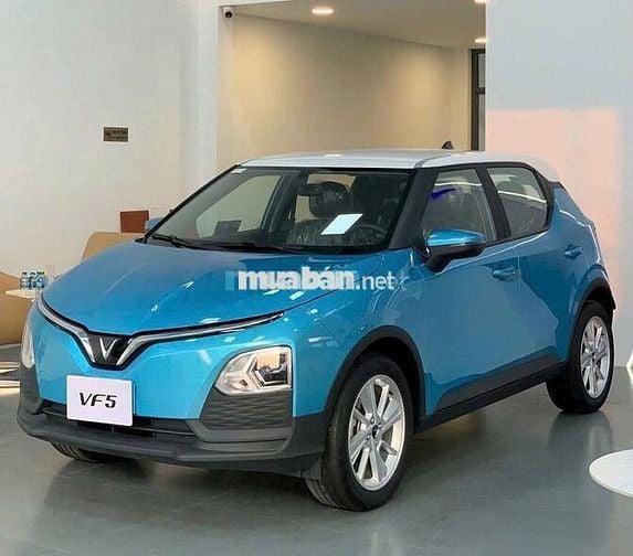 VF5 biển vàng trả trước 70 triệu, bao nợ xấu