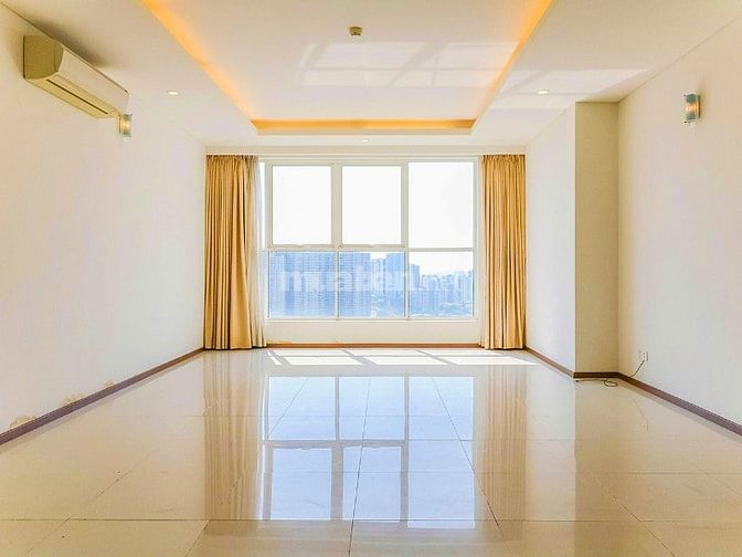 Bán Căn hộ tại Thảo Điền Pearl tầng cao gồm 3 phòng ngủ view đẹp 136m2