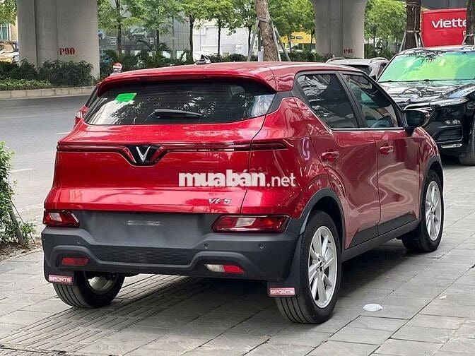 VF5 biển vàng trả trước 70 triệu, bao nợ xấu