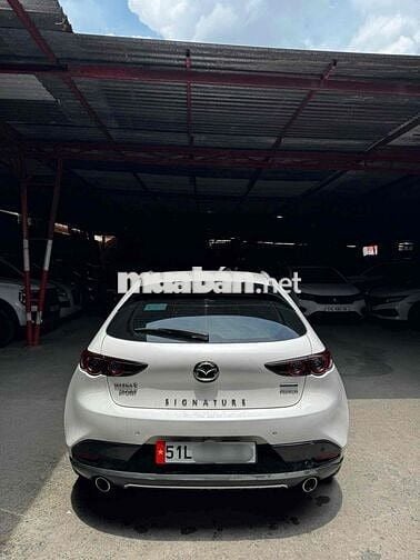 Chính chủ - Mazda 3 2.0 Sport Signature Premium 21