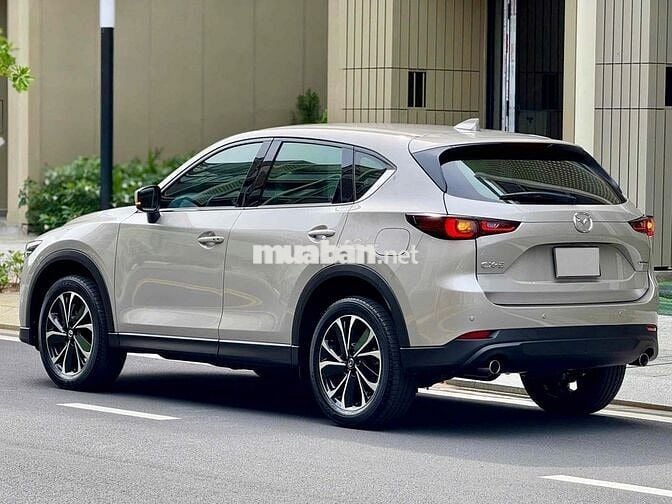 Mazda CX 5 2024 Deluxe 2.0 AT - 2.800 km
