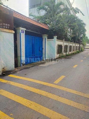 Bán gấp nhà văn phòng kết hợp xưởng cách Quốc Lộ 1K 30m