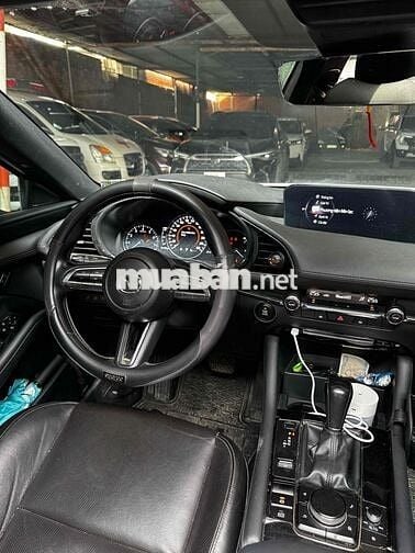 Chính chủ - Mazda 3 2.0 Sport Signature Premium 21