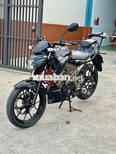 Suzuki GsxS150 xe đẹp, zin liền lạc , chính chủ