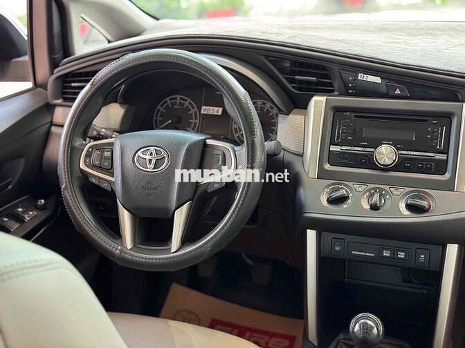 Innova số sàn 2019 siêu lướt - Xe gia đình đi kỹ