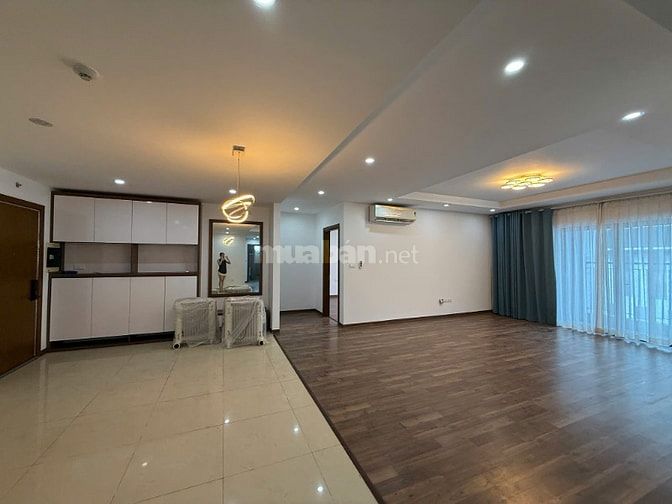 NHƯỢNG CĂN HỘ CHUNG CƯ 4PN  TẠI 136 HỒ TÙNG MẬU 