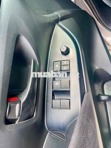 Innova 2018 2.0.E lăn bánh 10 ngàn km cực hiếm