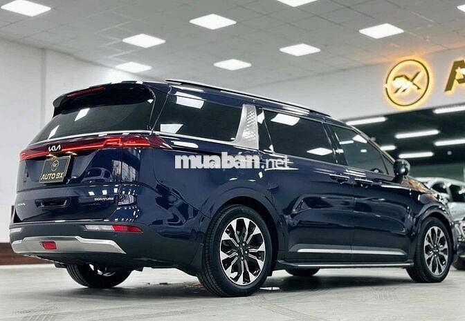 Kia Carnival 2024 2.2D Signature Lướt: 7500 km