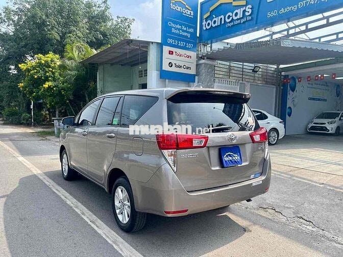 Innova 2018 2.0.E lăn bánh 10 ngàn km cực hiếm
