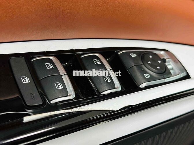 Kia Carnival 2024 2.2D Signature Lướt: 7500 km
