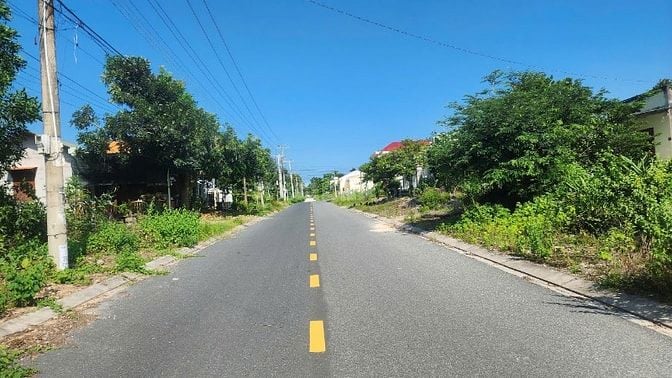 Lô Đất 15x60( 897m2) 175m2 Thổ Cư Trưng Nhị Tân An Giá Cực Ngộp