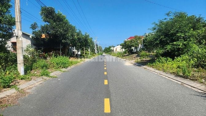 Lô Đất 15x60( 897m2) 175m2 Thổ Cư Trưng Nhị Tân An Giá Cực Ngộp