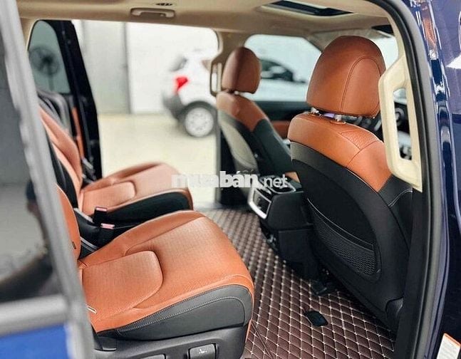 Kia Carnival 2024 2.2D Signature Lướt: 7500 km