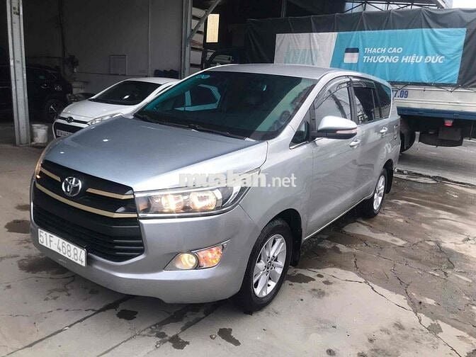 Toyota Innova 2017 2.0E - 156000 km