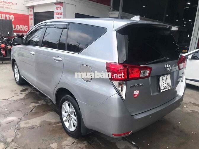 Toyota Innova 2017 2.0E - 156000 km