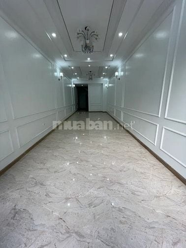Bán nhà mới Ngọc Thuỵ siêu đẹp 7 tầng thang máy ,gara ô tô .Giá16,8 tỷ
