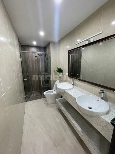 Bán nhà mới Ngọc Thuỵ siêu đẹp 7 tầng thang máy ,gara ô tô .Giá16,8 tỷ