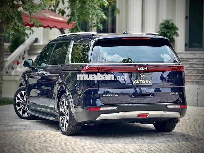 Kia Carnival 2024 2.2D Signature Siêu Cọp: 7500 km