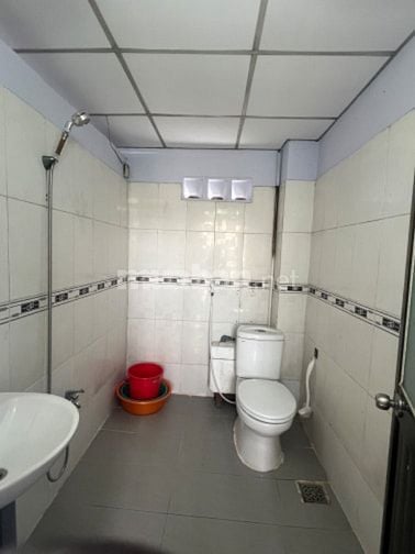 Cho thuê căn hộ Trung tâm Q 10 số 8 đường Vĩnh Viễn P Vườn Lài, 60 M2