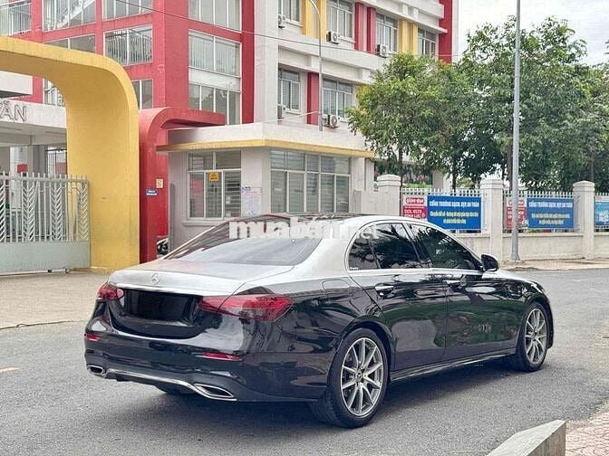 MERCEDES-BENZ E300 2021