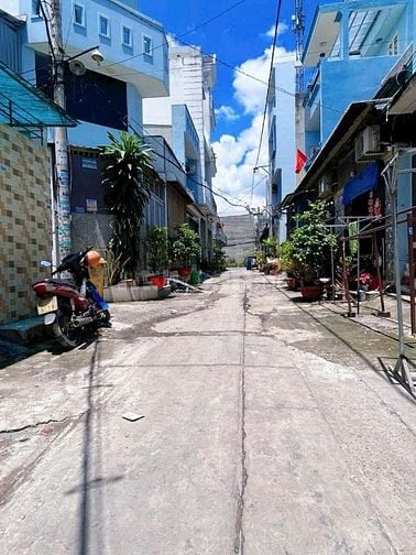 sang nhanh để di định cư , nhà ngay Nguyễn cửu Phú  , Bình Tân 