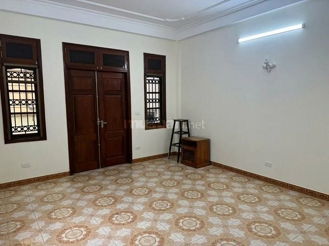 Siêu phẩm Phân lô Nguyễn Ngọc Vũ, thoáng đẹp, 64m, 5m MT, giá 14,9 tỷ