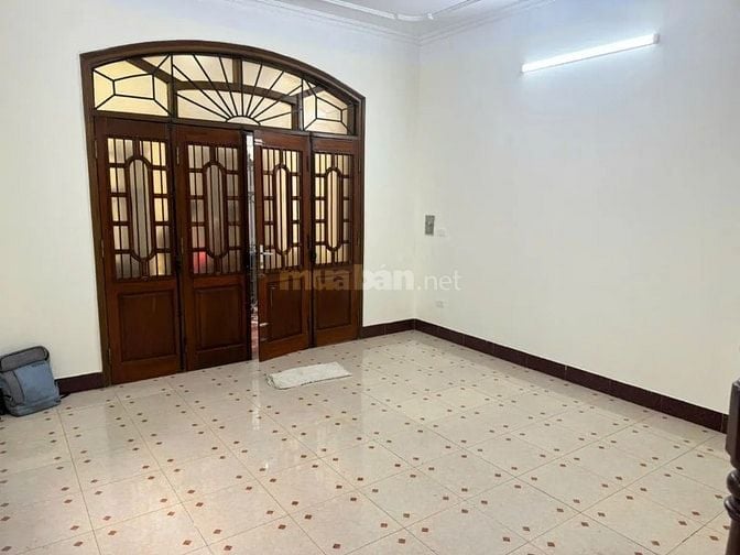 Siêu phẩm Phân lô Nguyễn Ngọc Vũ, thoáng đẹp, 64m, 5m MT, giá 14,9 tỷ