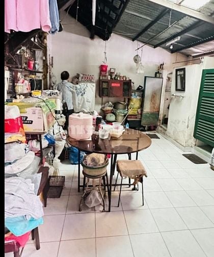 Bán nhà cấp 4 hẻm 3m thông 212B/.Nguyễn Trãi Q1 dt 7,9x10m giá 13,8tỷ.