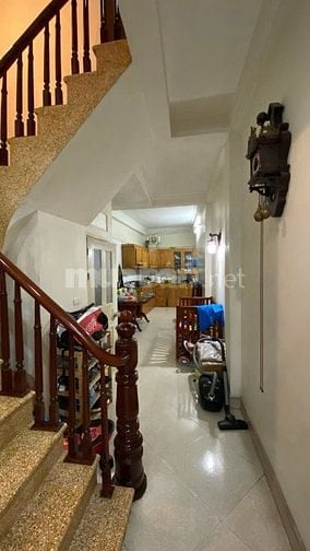 Cho thuê Nhà Phố Chợ Khâm Thiên Dt48mX5 tầng 4pn 12 tr/1 th.