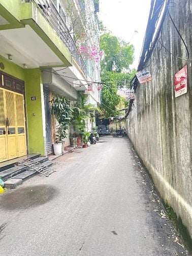 Cho thuê Nhà Phố Chợ Khâm Thiên Dt48mX5 tầng 4pn 12 tr/1 th.