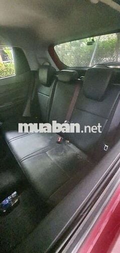 Suzuki Swift 5 chỗ dáng thể thao.
