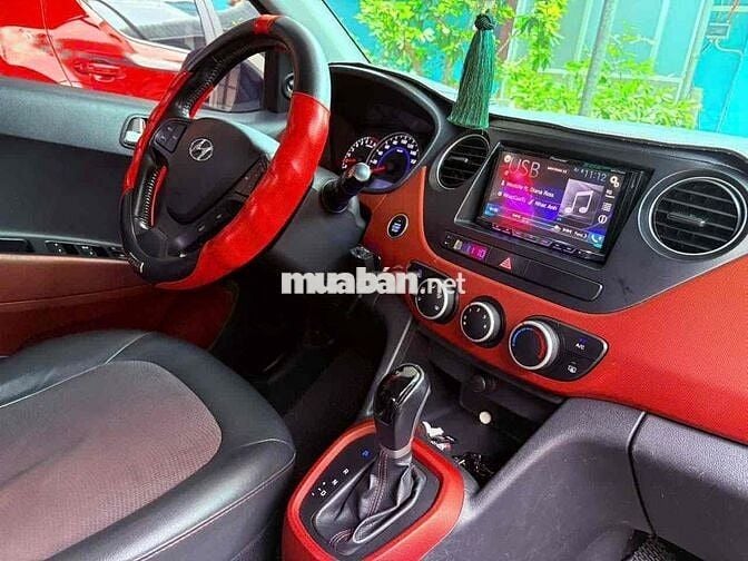 Hyundai Grand i10 2015 1.2 AT - 99000 km