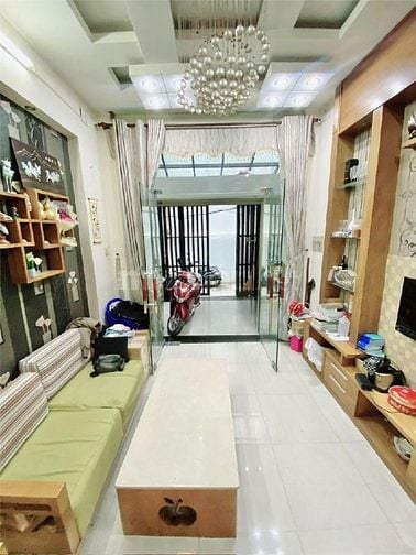 Bán Nhà Đẹp Ở Ngay Tô Hiến Thành 52m2 5 Tầng  4 Phòng Ngủ Chỉ 8.5 Tỷ