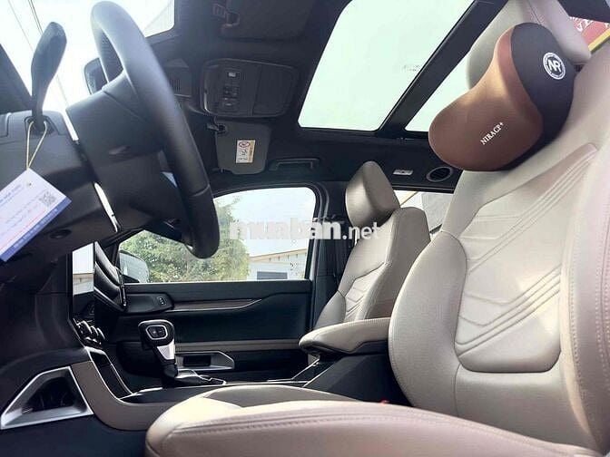 Ford Everest 2022 Titanium bảo dưỡng full hãng