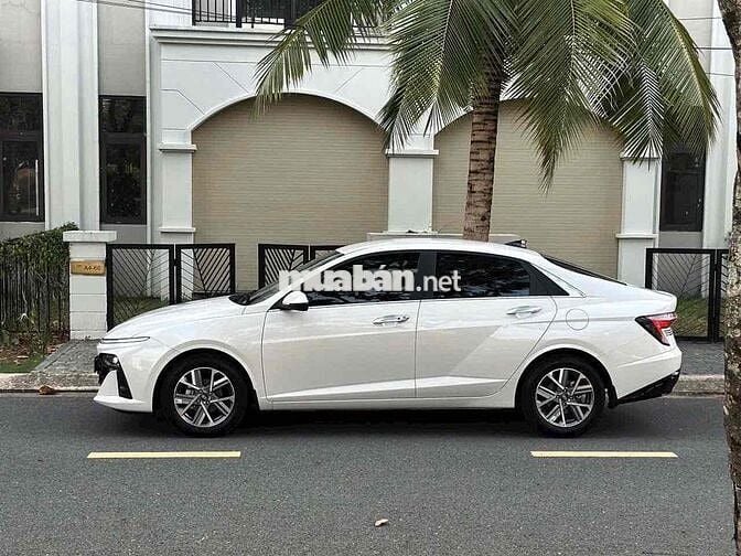 Accent Số Tự Động 2025 Tặng 50% Thuế Trước Bạ